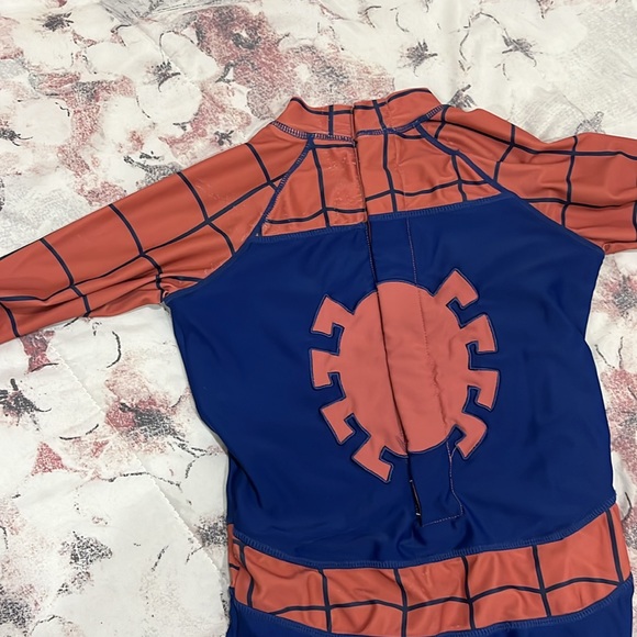 Spiderman one piece rash guard swimsuit made for autistic children - Picture 4 of 6